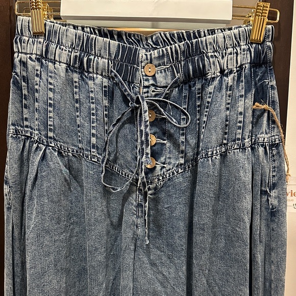 Wide leg pant - Picture 6 of 9